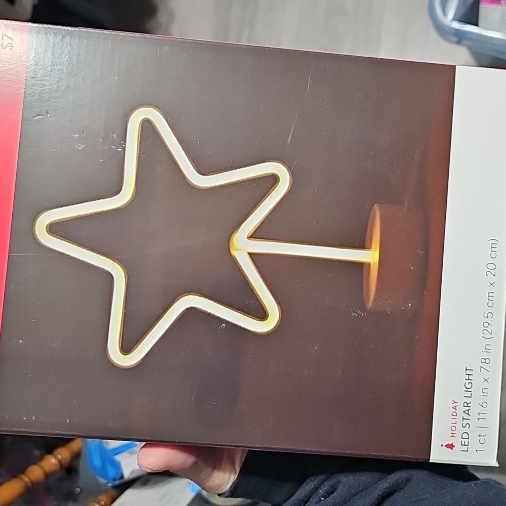 Nwt led table top star light - Picture 2 of 2